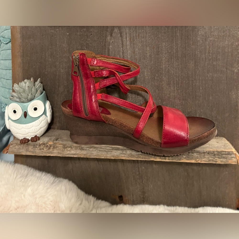 Miz Mooz Sandals, New